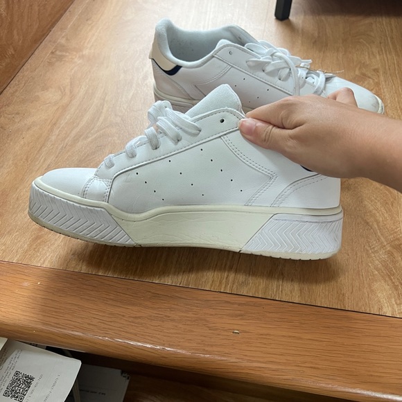 Adidas Sneakers - Picture 12 of 16